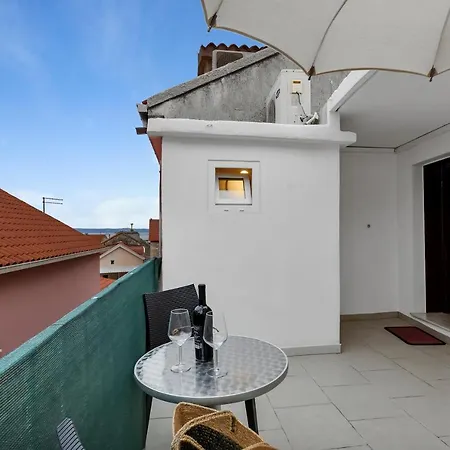 Apartment Kuca Bunoza