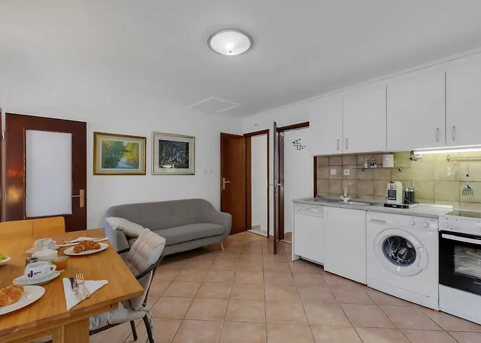 Apartament Kuca Bunoza